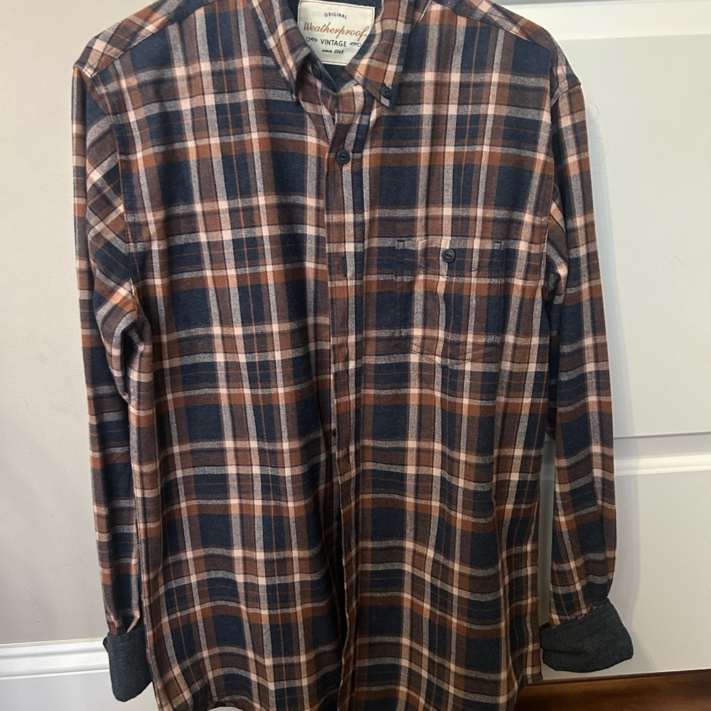 Woolrich Men's Casual Plaid Shirt - Navy and Rust